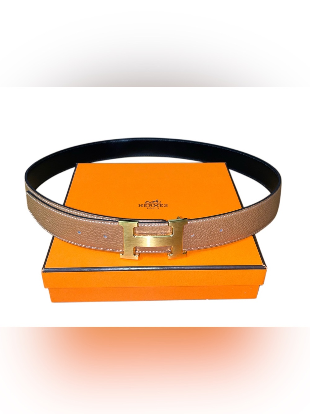 Hermès 32mm Reversible H Belt Gold/Noir Togo Box 135 Size 95 Brushed Gold Buckle